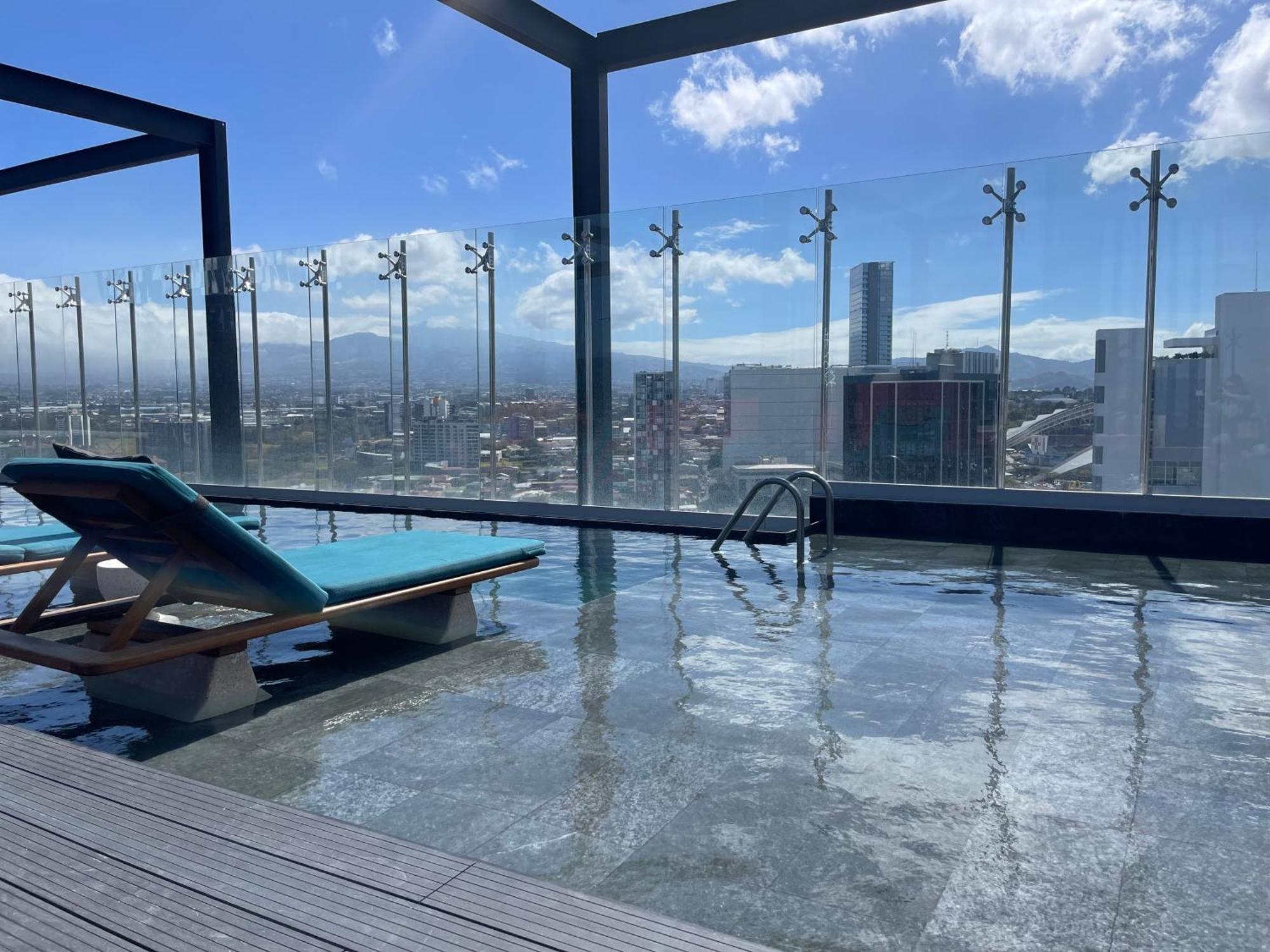 Skygarden Nunciatura Luxury #705 San Jose (San Jose)